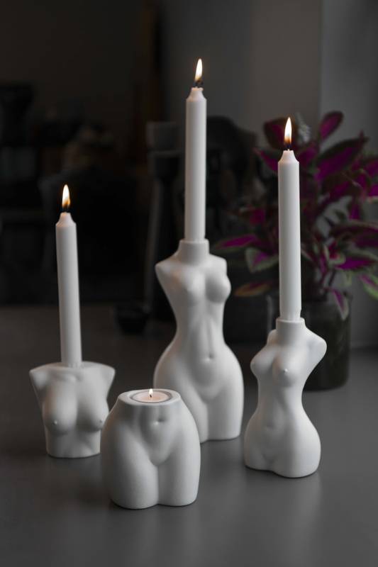 Ljusstake - Femina helfigur hvit 23,5cm