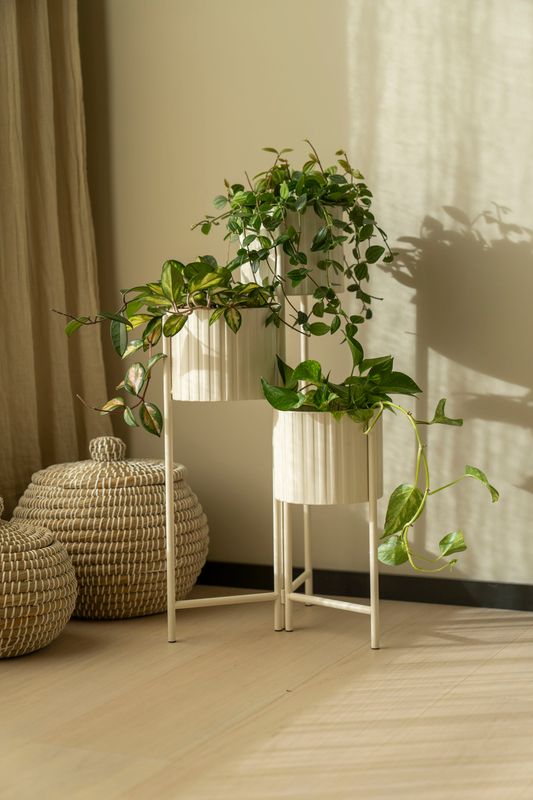 Blomsterstativ med tre nivåer Beige