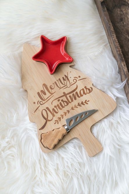 Huvudbild Ostbricka med kniv - Merry Christmas 