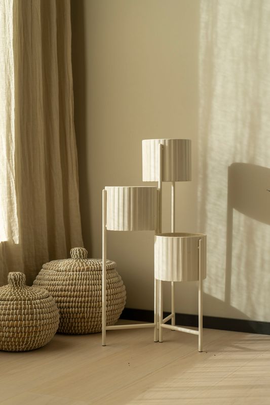 Blomsterstativ med tre nivåer Beige