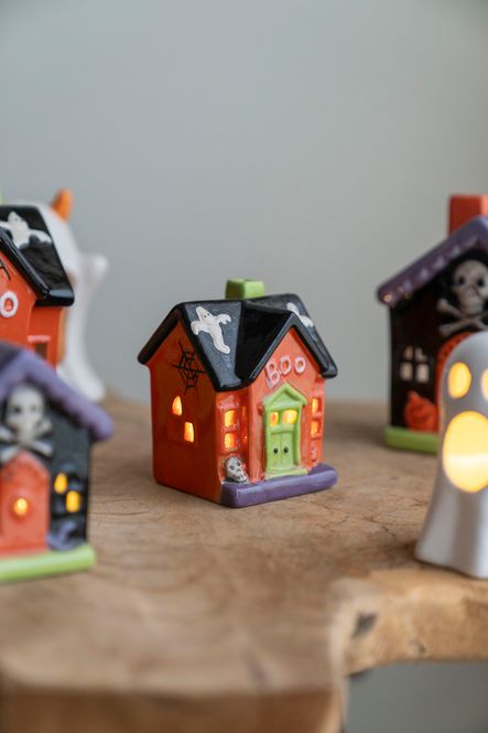 Hovedbilde LED Halloween Hus 10,5cm - Boo