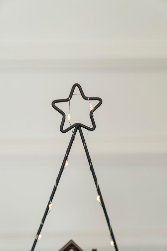 Hus med metallram 29cm - Version 3