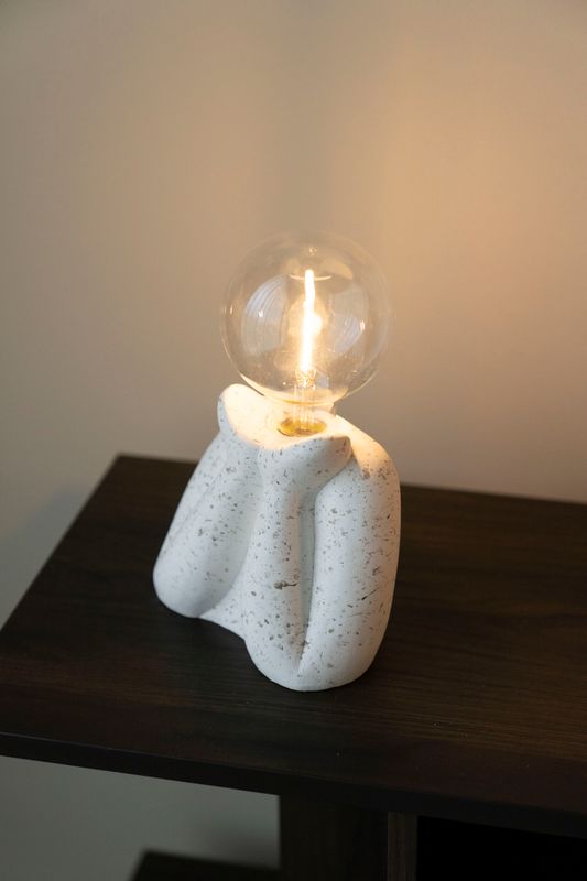 Bordslampa - Huvud och armar