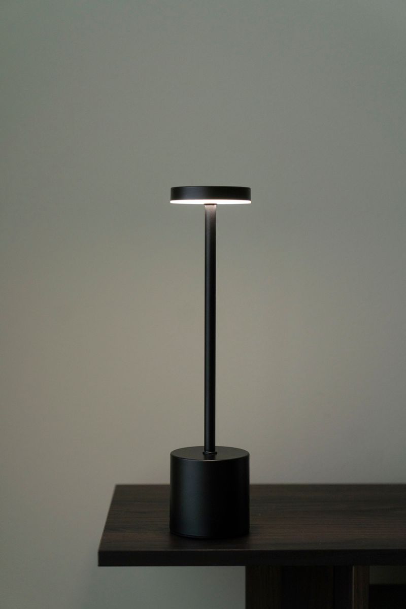 Uppladdningsbar Bordslampa 34cm Svart